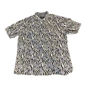 Sunrise‎ Kingdom Vintage Design Sz Large 100% Cotton Short Sleeve Blue/Black